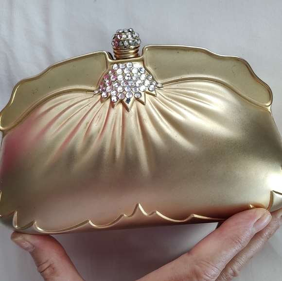 VINTAGE Brushed Gold Tone Crossbody Bag with Rhinestone Embellishment SALE! - Picture 3 of 10